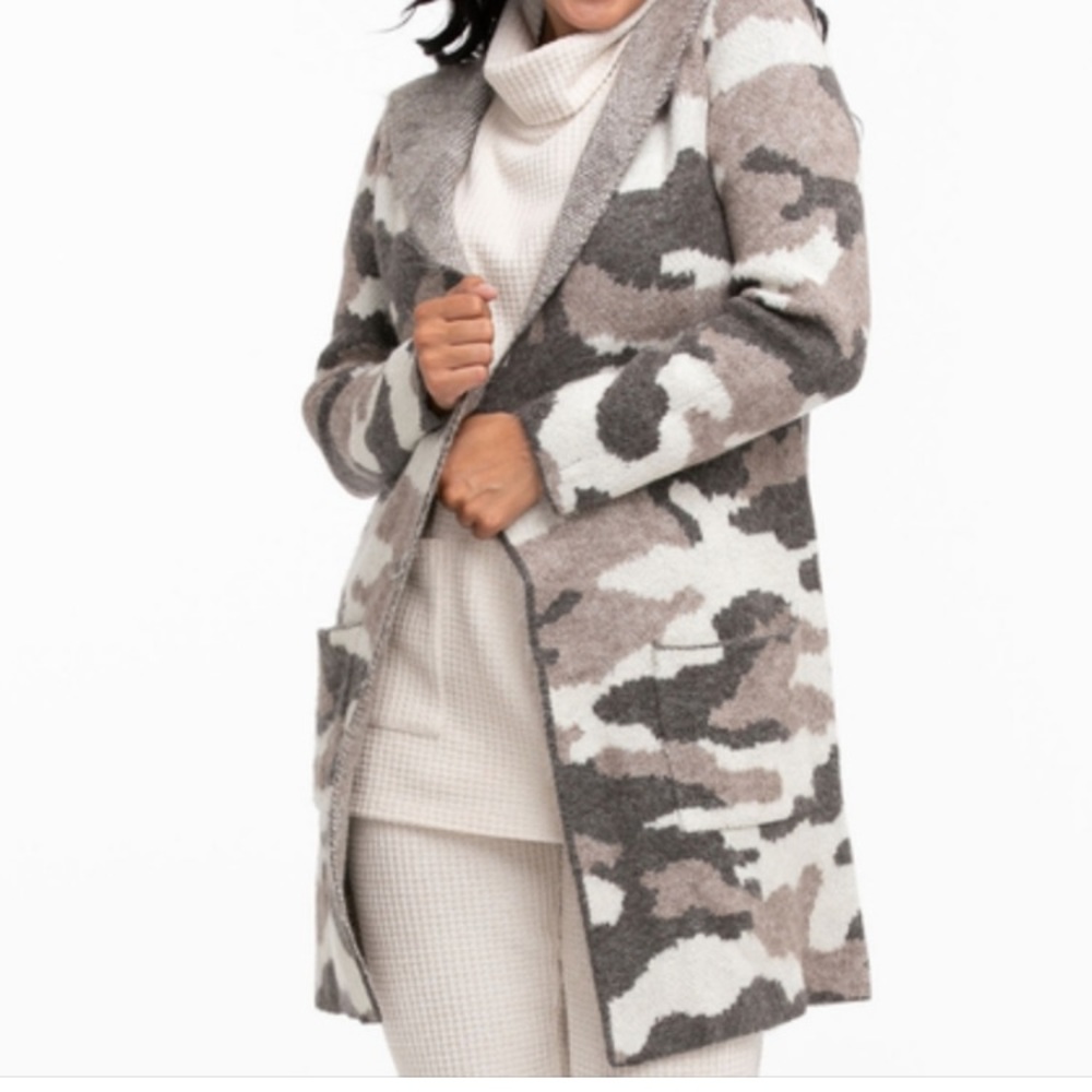 Christian Siriano Camo Print Wool Blend Cardigan Sweater Size XS